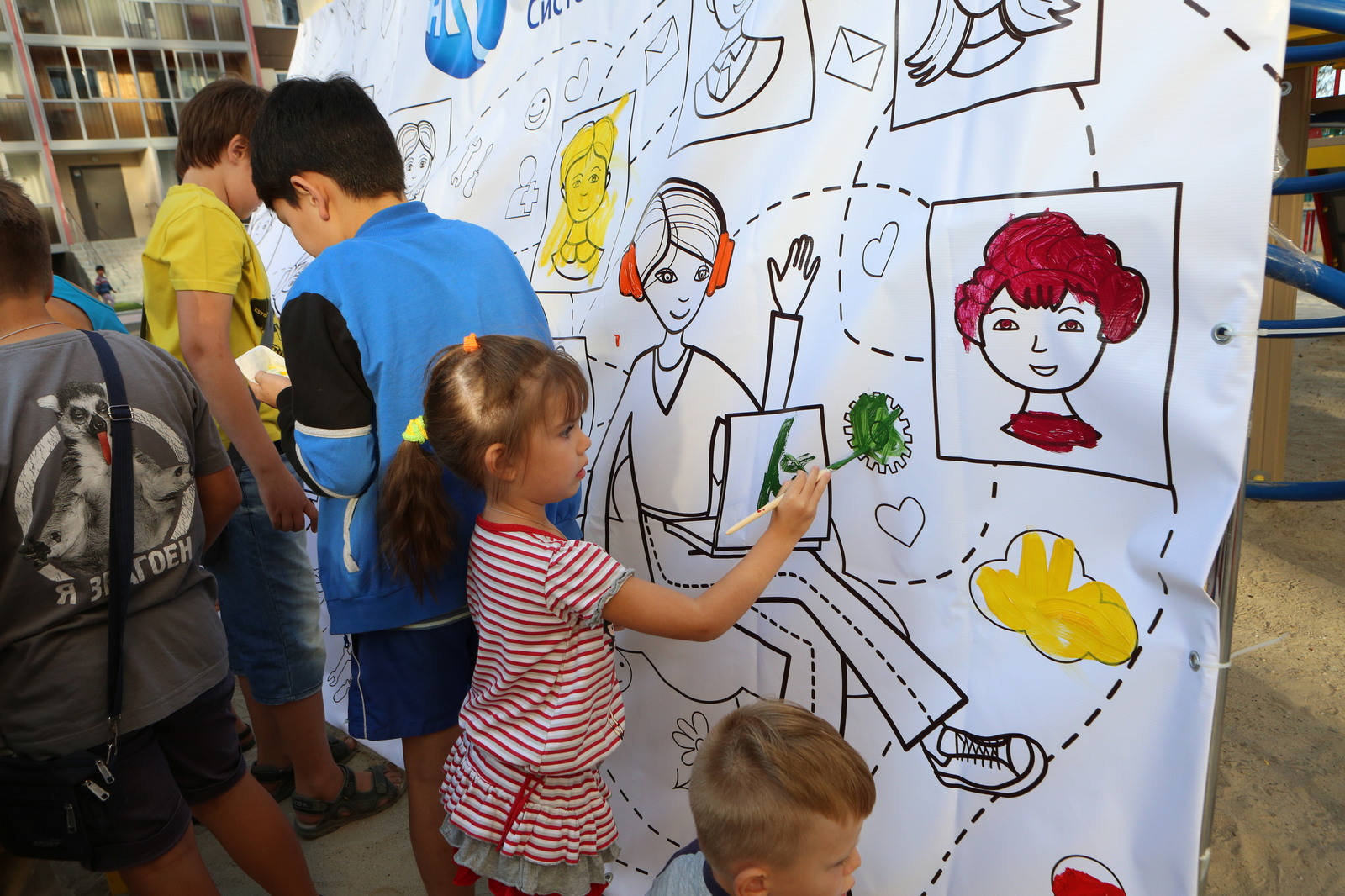 Фотоотчет с праздника 18 августа 2016г. на ул.Нефтяная, д.13